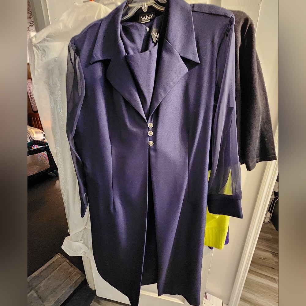 Vany dress size 24